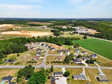 21 Delta Place Smithfield NC 27577