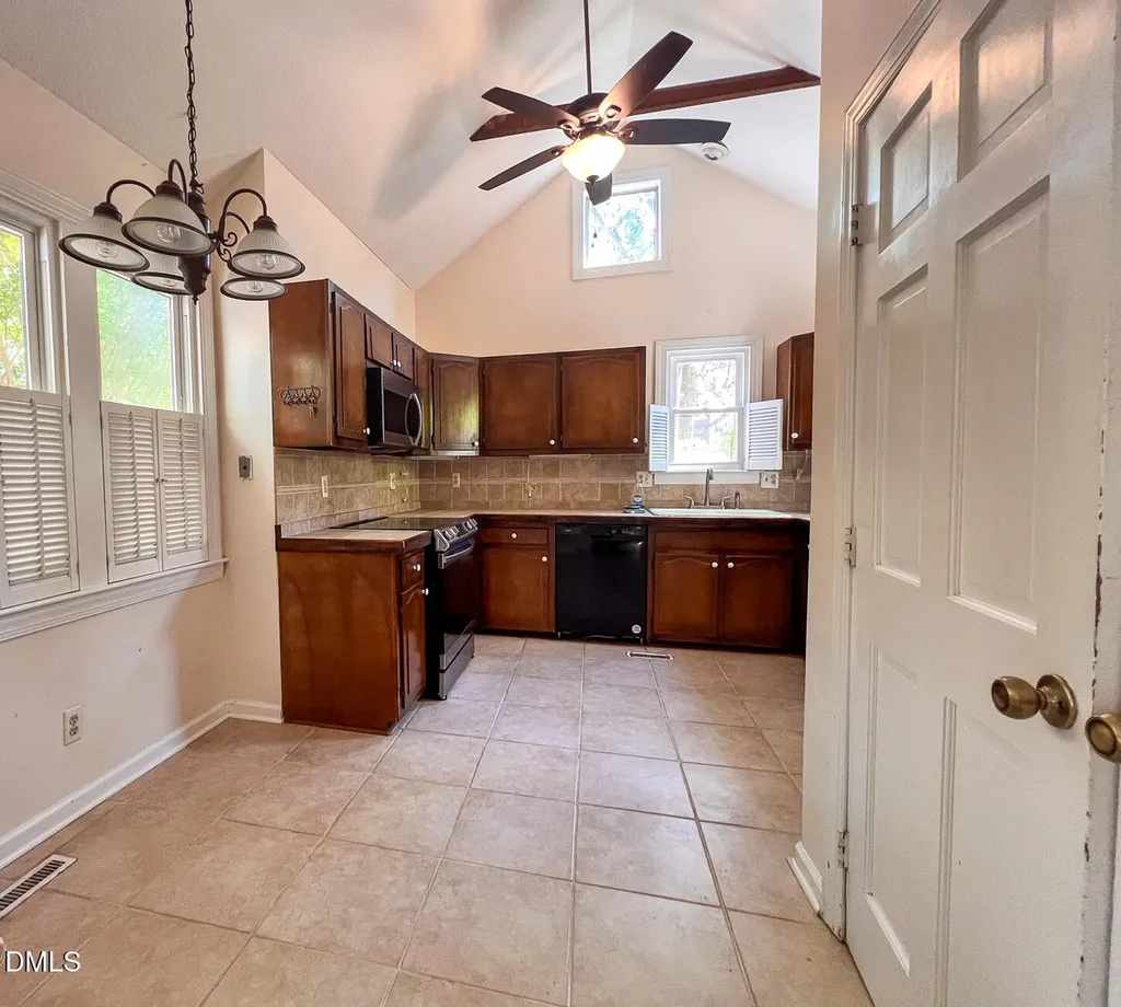5809 Sentinel Drive Raleigh NC 27609