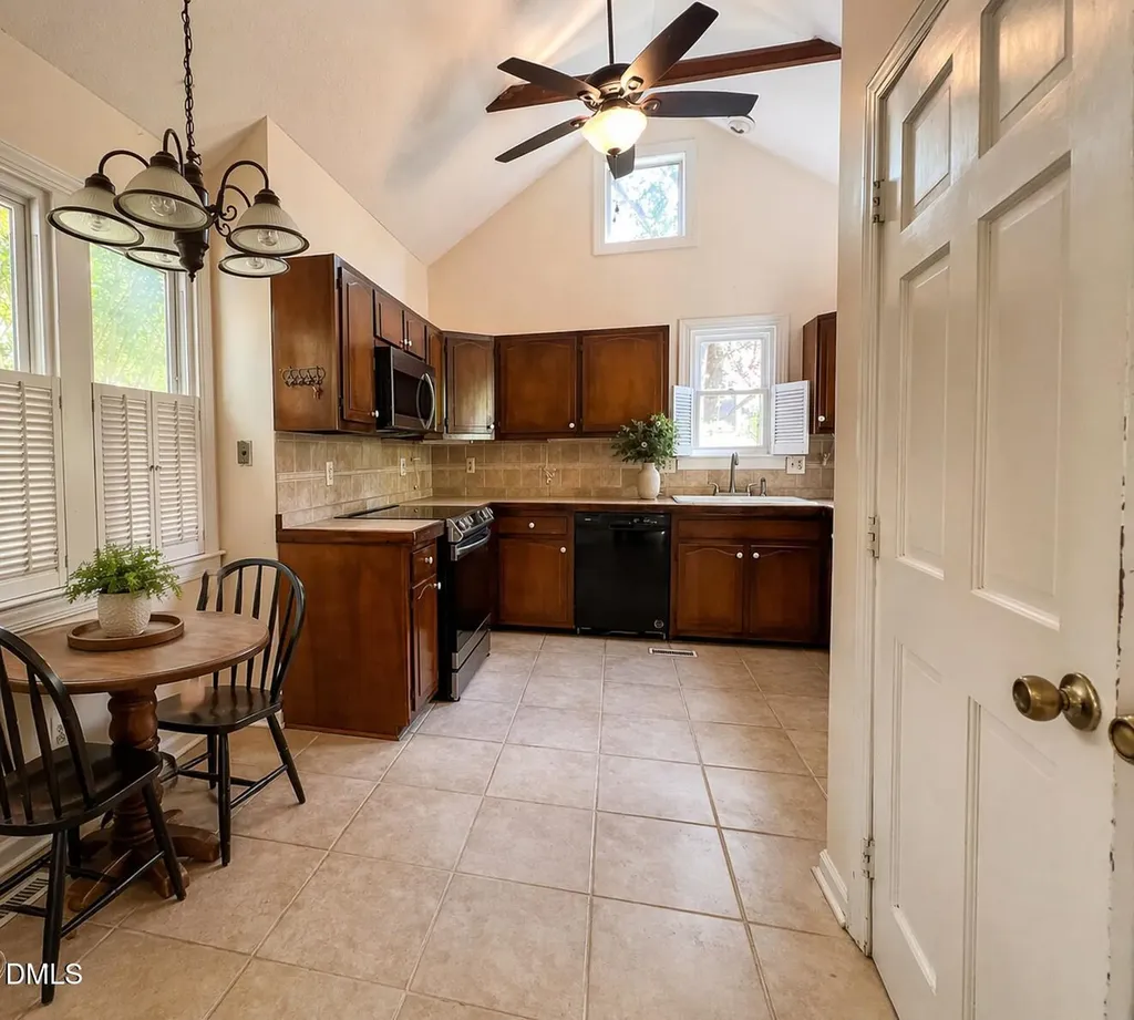 5809 Sentinel Drive Raleigh NC 27609