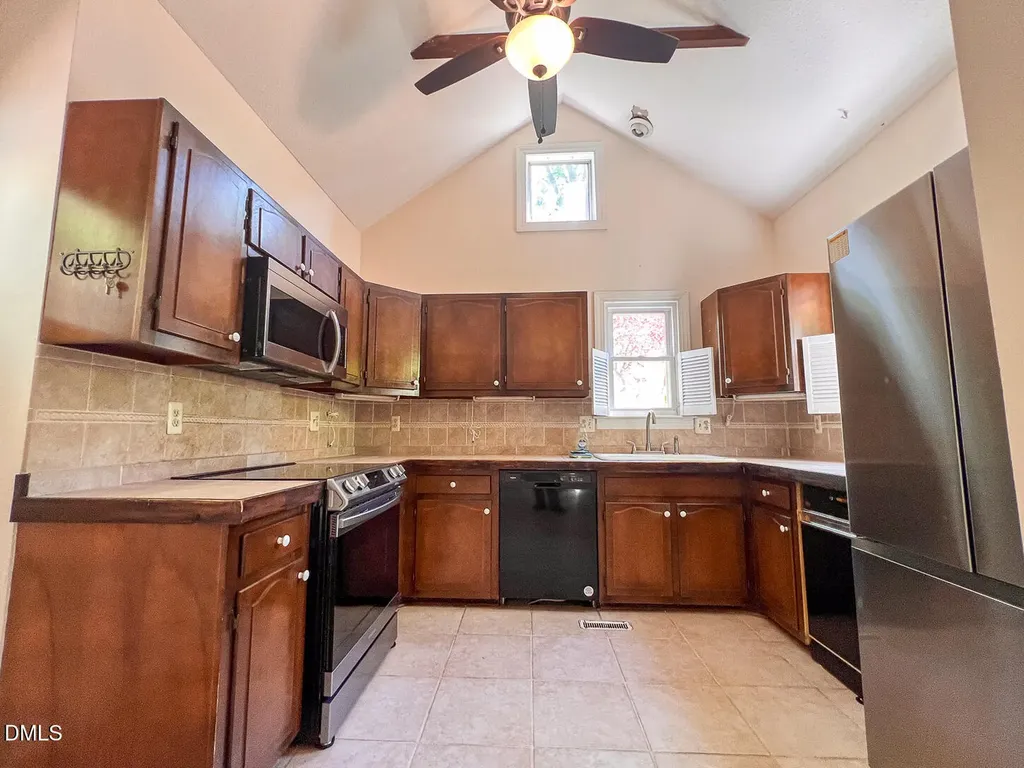 5809 Sentinel Drive Raleigh NC 27609