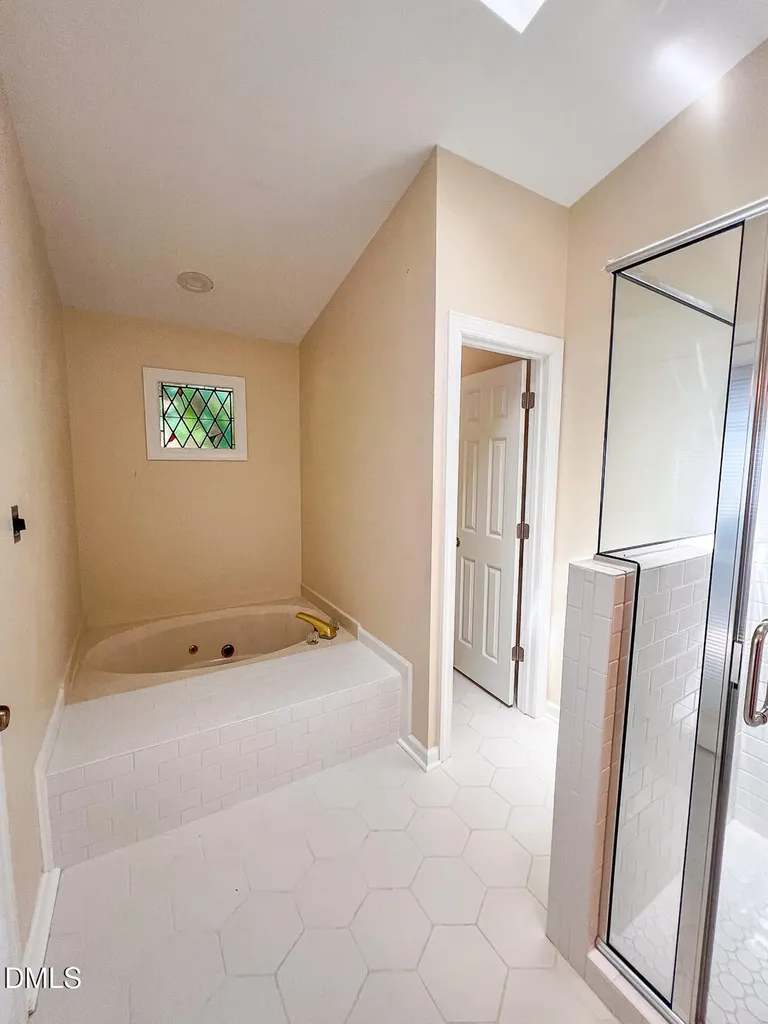 5809 Sentinel Drive Raleigh NC 27609