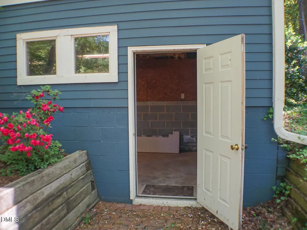 5809 Sentinel Drive Raleigh NC 27609