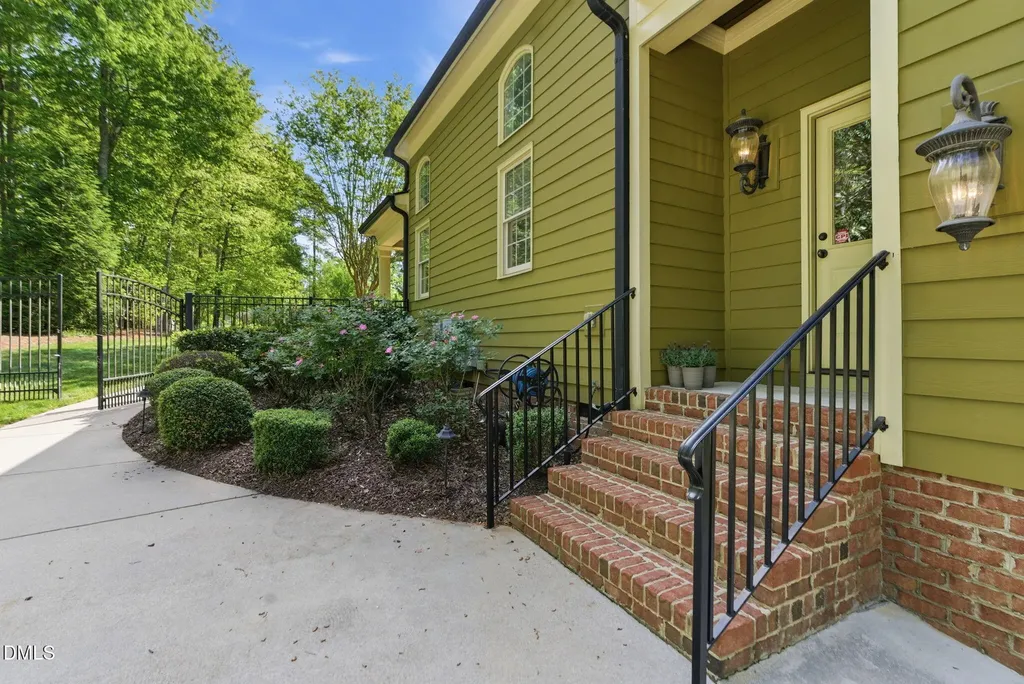 2008 Peaceful Road Wake Forest NC 27587