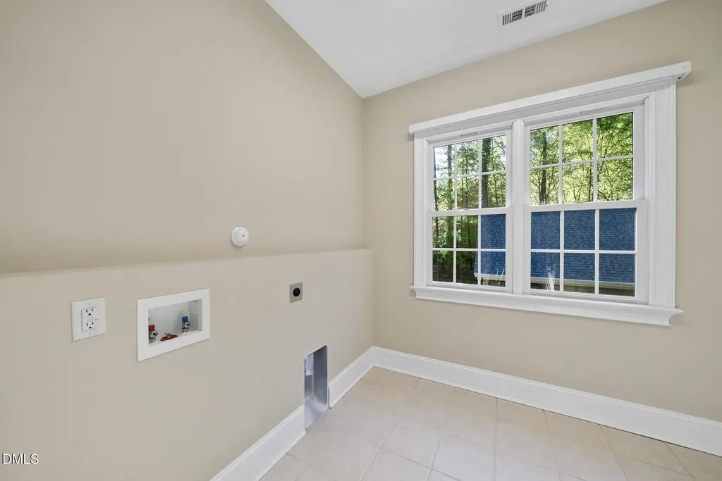 1008 High Trail Court Wake Forest NC 27587