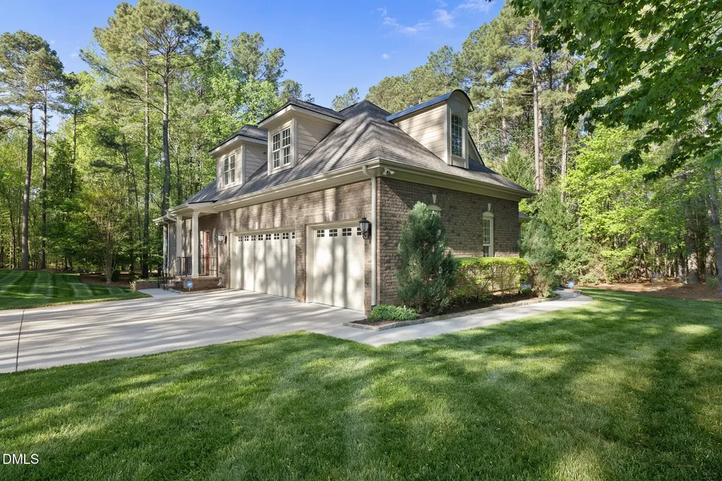 1008 High Trail Court Wake Forest NC 27587