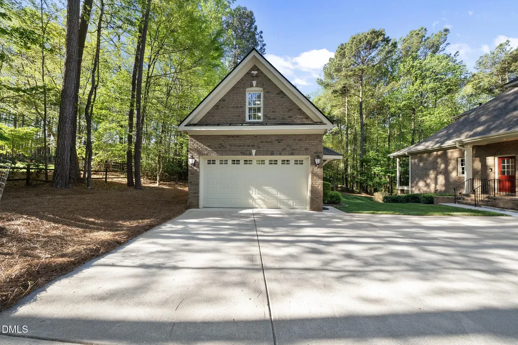 1008 High Trail Court Wake Forest NC 27587