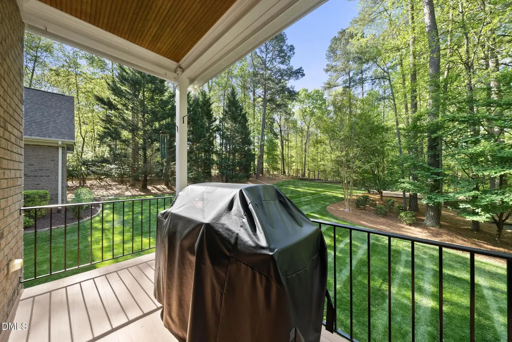 1008 High Trail Court Wake Forest NC 27587