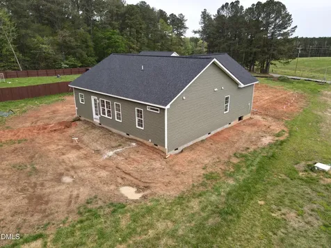 9574 Stallings Road Spring Hope NC 27882