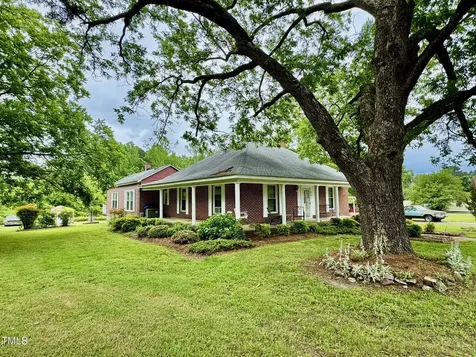 410 High Street Norlina NC 27563