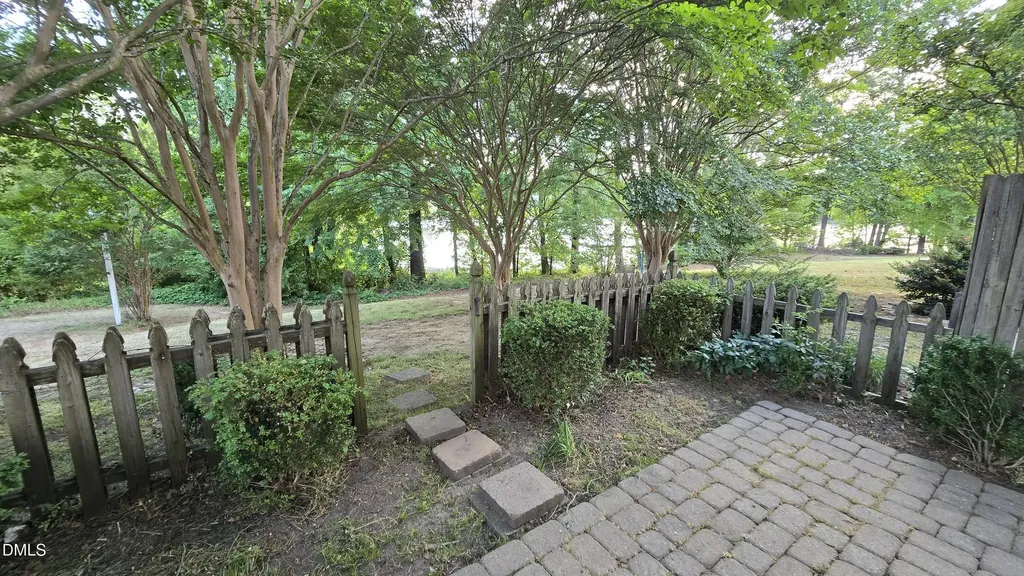 2025 Thornblade Drive Raleigh NC 27604