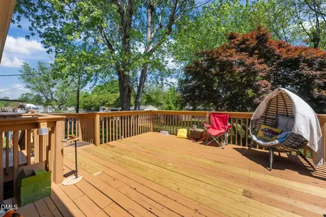 811 Wagoner Road Elon NC 27244