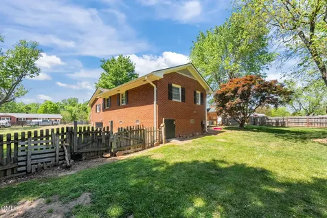 811 Wagoner Road Elon NC 27244