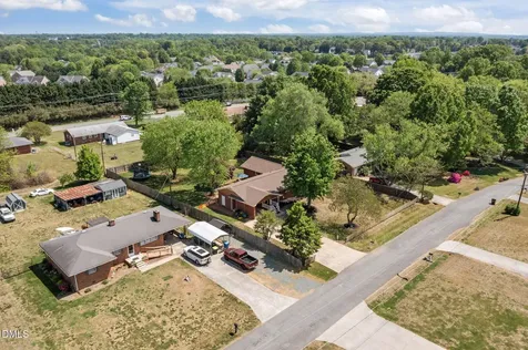 811 Wagoner Road Elon NC 27244