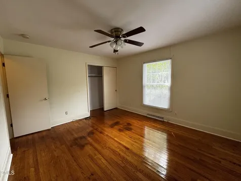 306 E 1st Street Kenly NC 27542