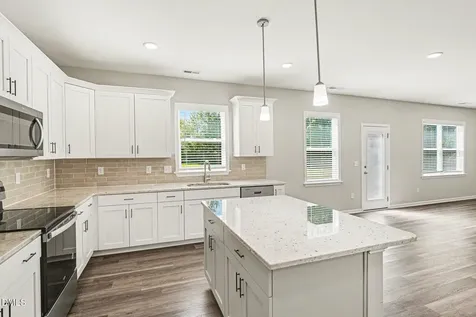 29 Little Sunshine Brook Smithfield NC 27577