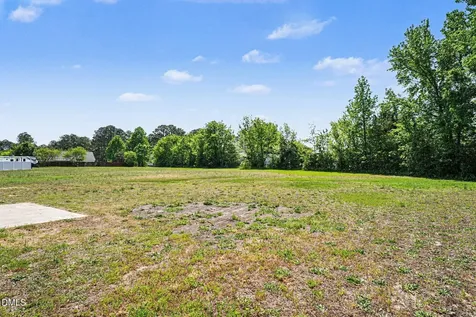 29 Little Sunshine Brook Smithfield NC 27577