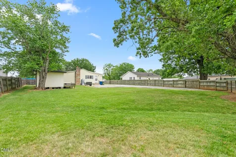 610 Larry Avenue Graham NC 27253