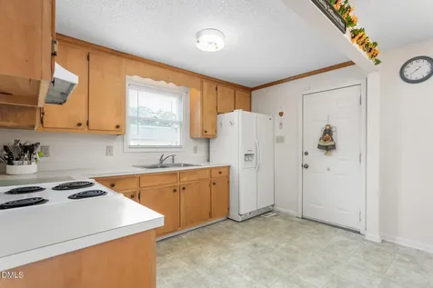 610 Larry Avenue Graham NC 27253