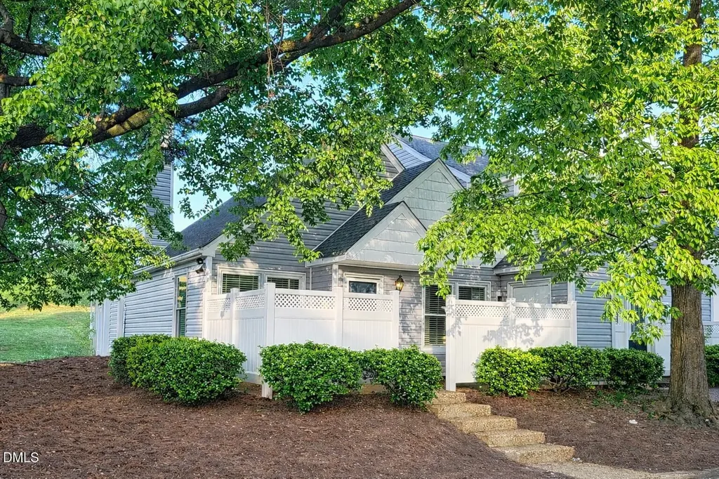 5010 Avenida Del Sol Drive Raleigh NC 27616