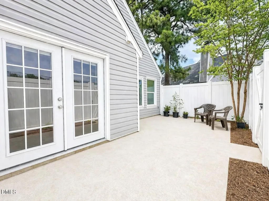 5010 Avenida Del Sol Drive Raleigh NC 27616