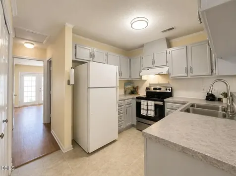 5010 Avenida Del Sol Drive Raleigh NC 27616
