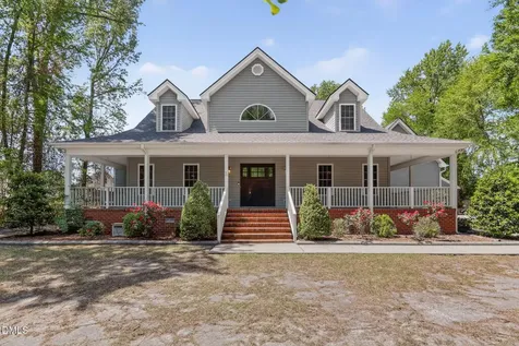 4509 Riverbirch Road N Wilson NC 27896