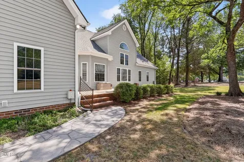 4509 Riverbirch Road N Wilson NC 27896
