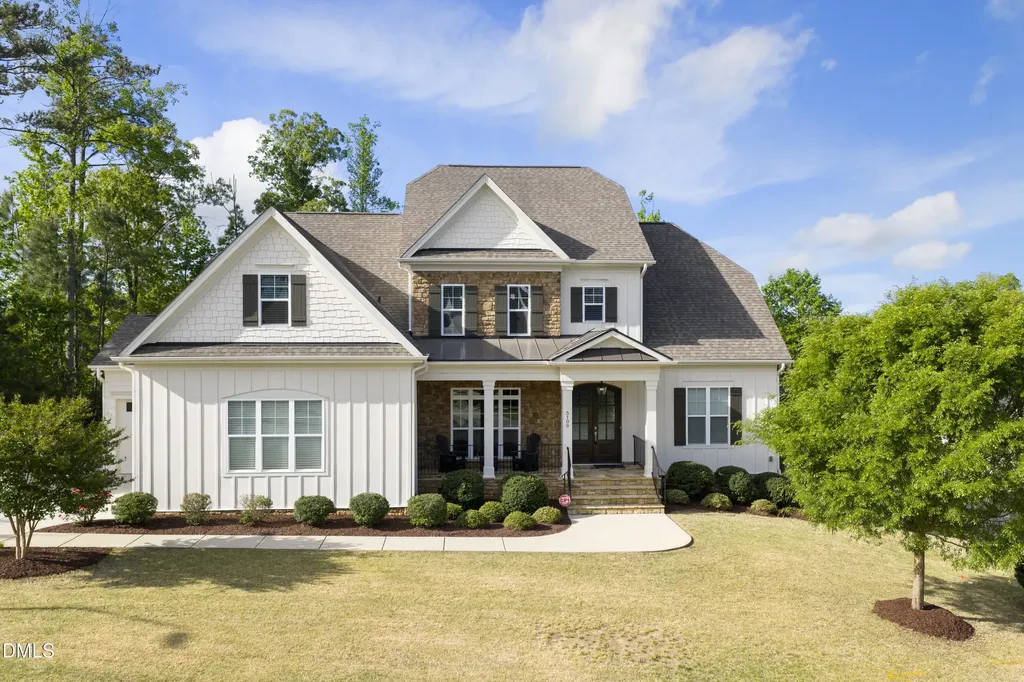 5109 Wainscott Way Raleigh NC 27612