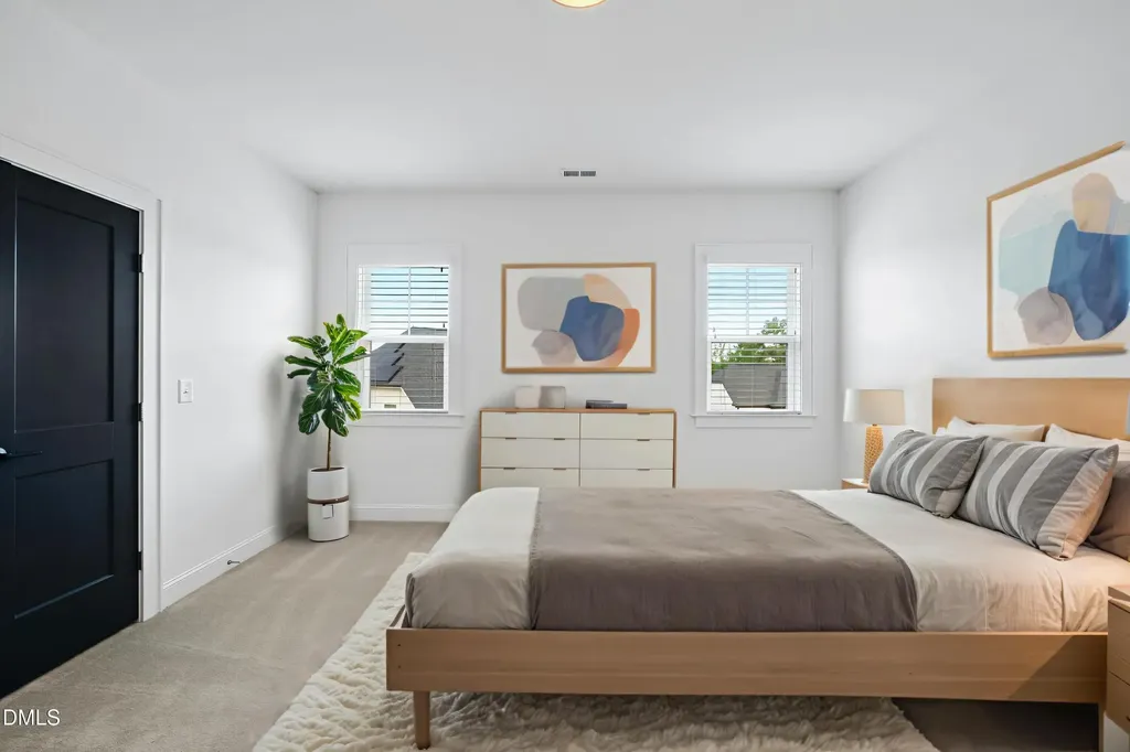 5109 Wainscott Way Raleigh NC 27612