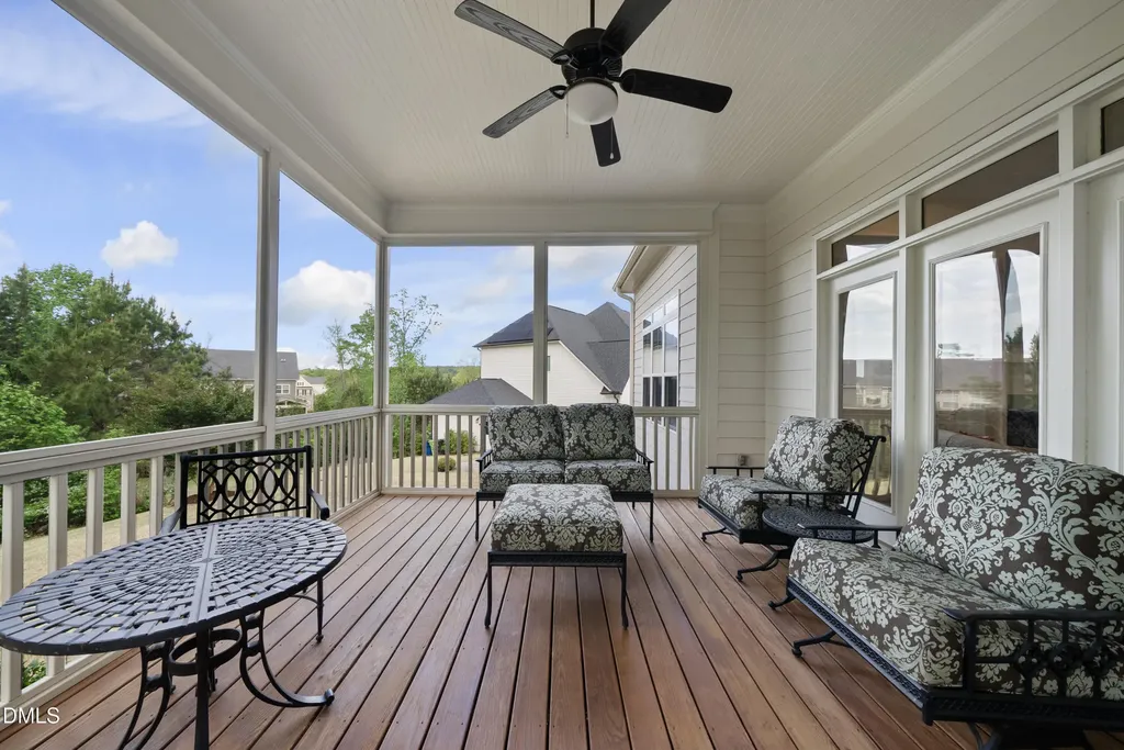 5109 Wainscott Way Raleigh NC 27612