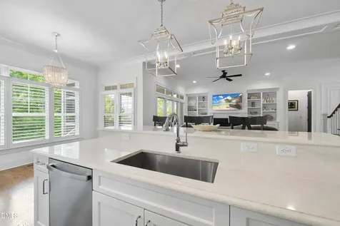 5109 Wainscott Way Raleigh NC 27612