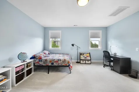 5109 Wainscott Way Raleigh NC 27612