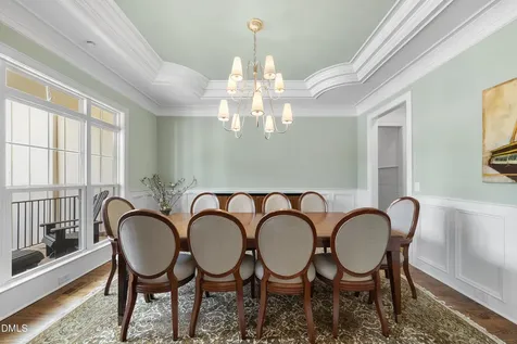 5109 Wainscott Way Raleigh NC 27612
