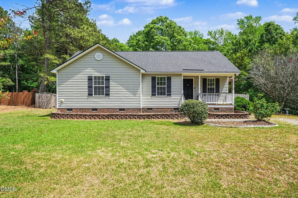 191 Duck Pond Lane Clayton NC 27520