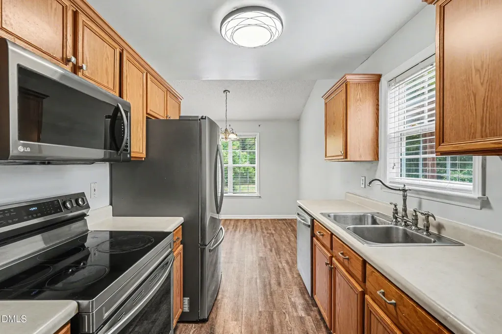 191 Duck Pond Lane Clayton NC 27520