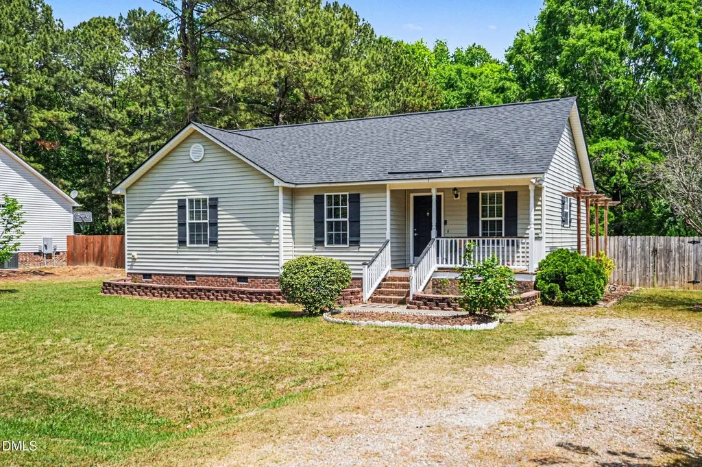 191 Duck Pond Lane Clayton NC 27520