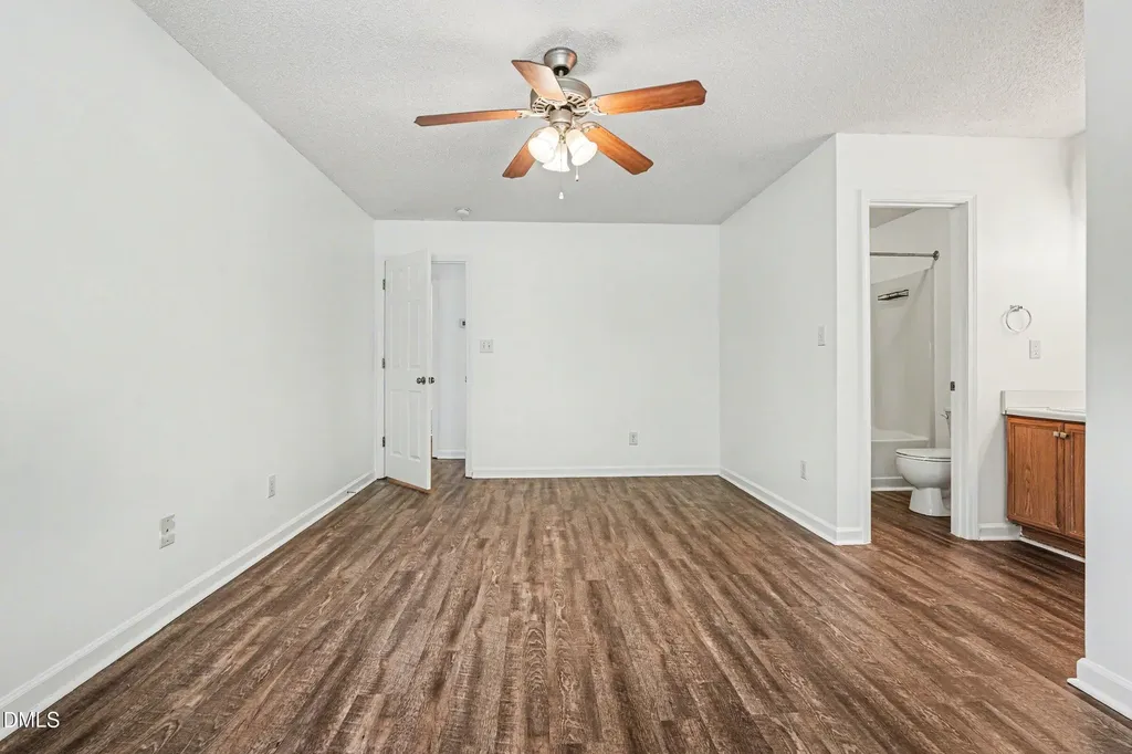 191 Duck Pond Lane Clayton NC 27520