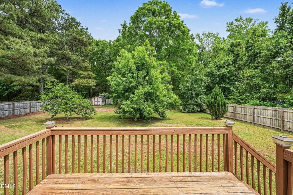 191 Duck Pond Lane Clayton NC 27520