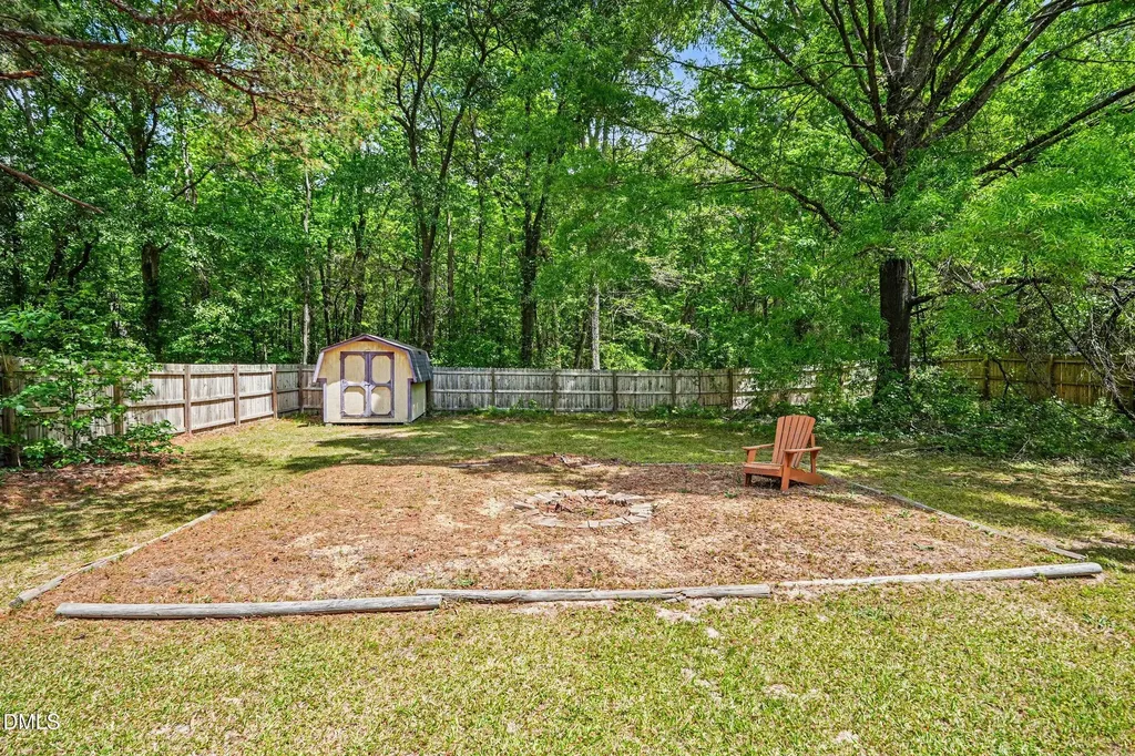 191 Duck Pond Lane Clayton NC 27520