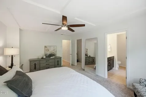 1007 Contessa Drive Cary NC 27513