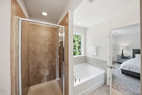 1007 Contessa Drive Cary NC 27513