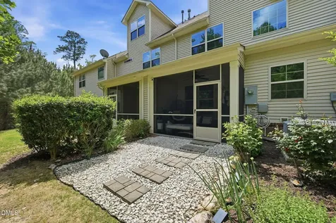 1007 Contessa Drive Cary NC 27513