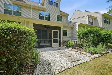 1007 Contessa Drive Cary NC 27513