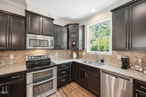 1007 Contessa Drive Cary NC 27513