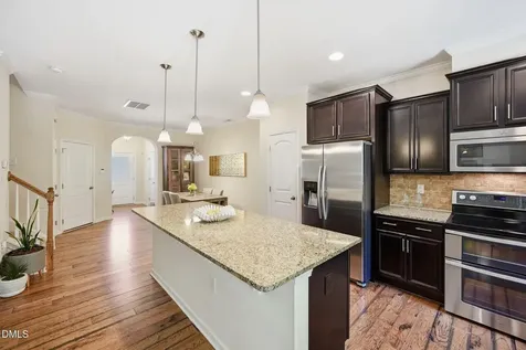 1007 Contessa Drive Cary NC 27513