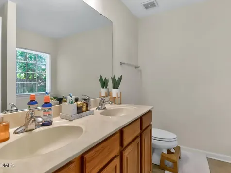 6200 Saltville Court Raleigh NC 27610