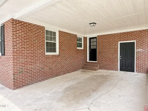 1842 Lynne Avenue Henderson NC 27536