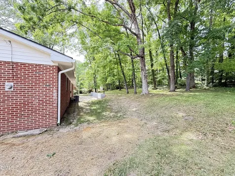 1842 Lynne Avenue Henderson NC 27536