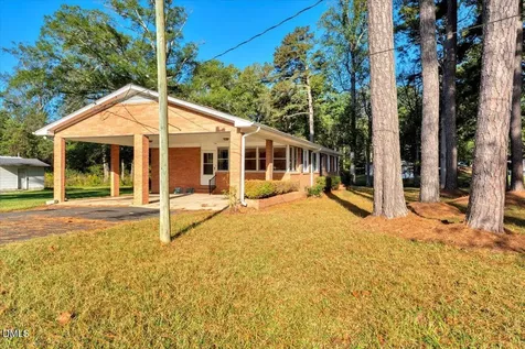 1315 Us Highway 158 Bus W Norlina NC 27563