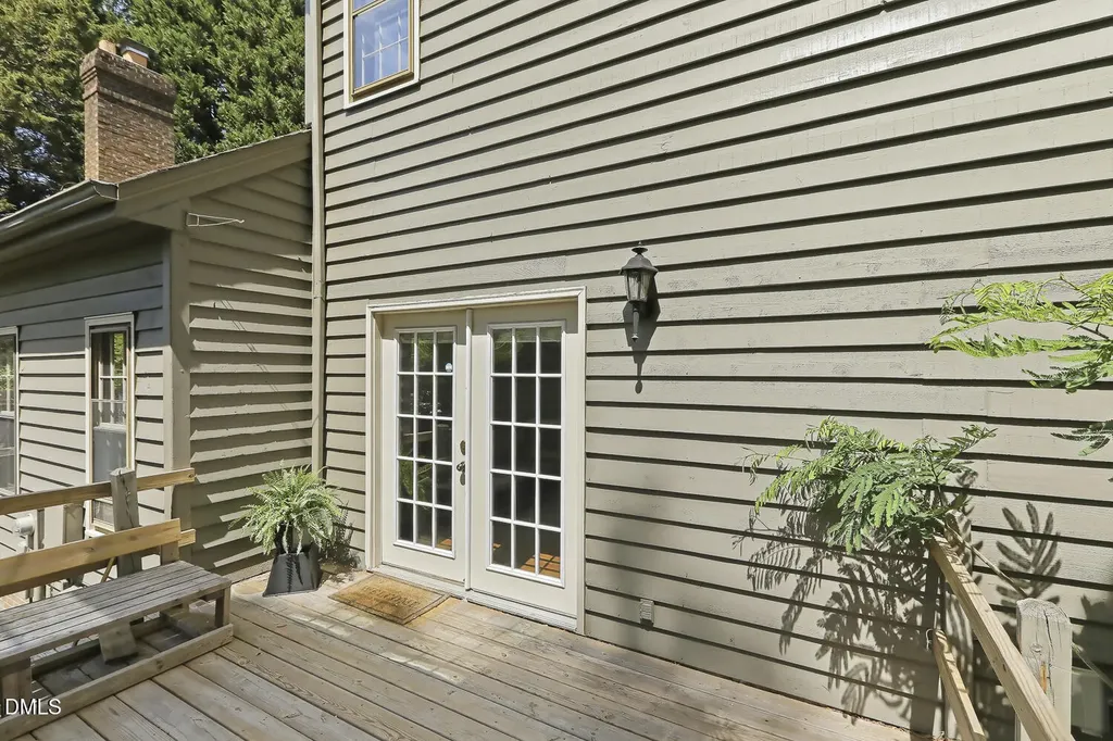 902 Albany Court Raleigh NC 27615